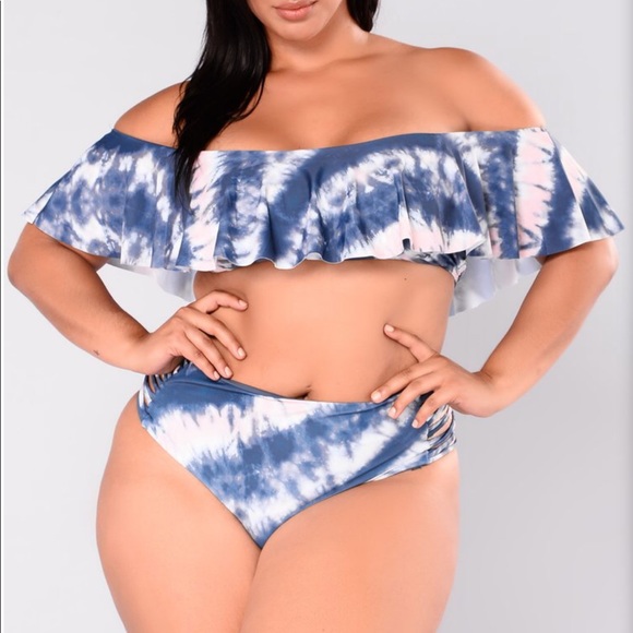 Fashion Nova Other - Printed island bikini